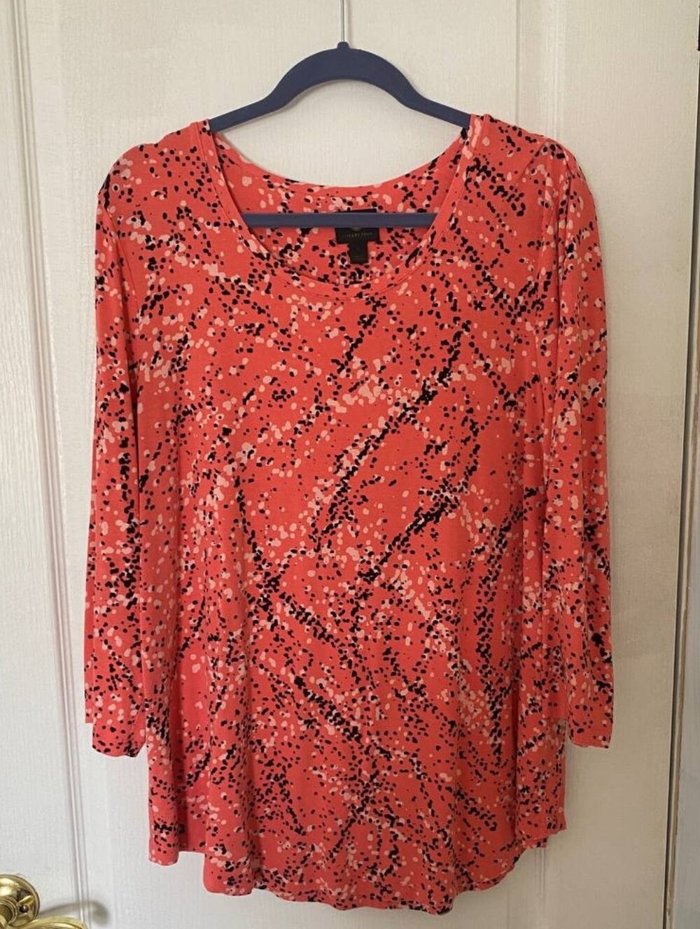 JM Collection Pink Splatter Long Sleeve Scoop Neck Top Size Large